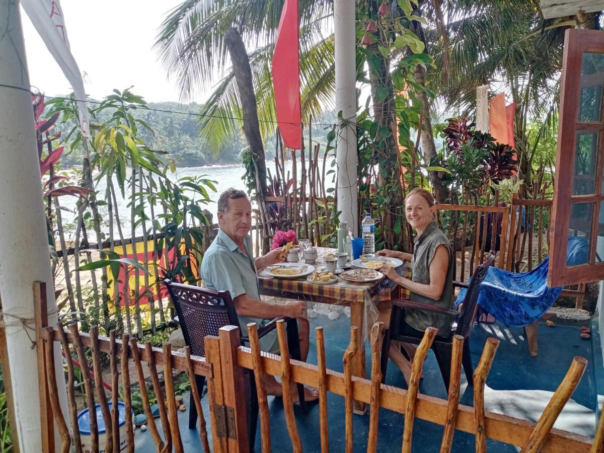 Surf Paradise Tangalle Exterior foto